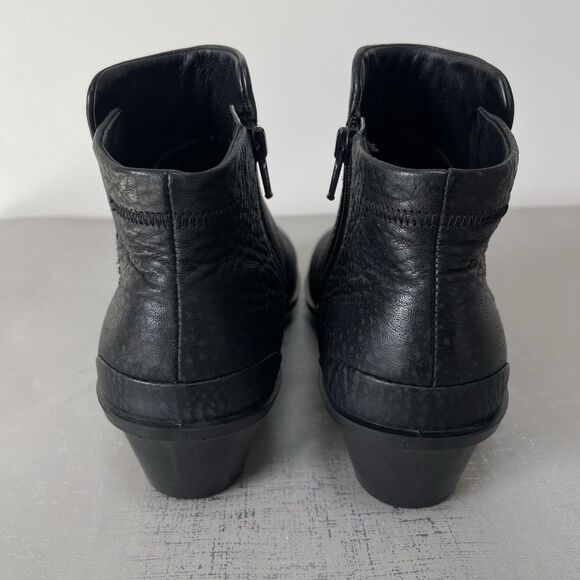 Ecco Skyler Black Leather Boots Womens 7 Waterproof Chelsea Bootie Low Wedge - Picture 4 of 13